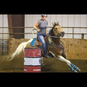 Meet your Posher, Tammy